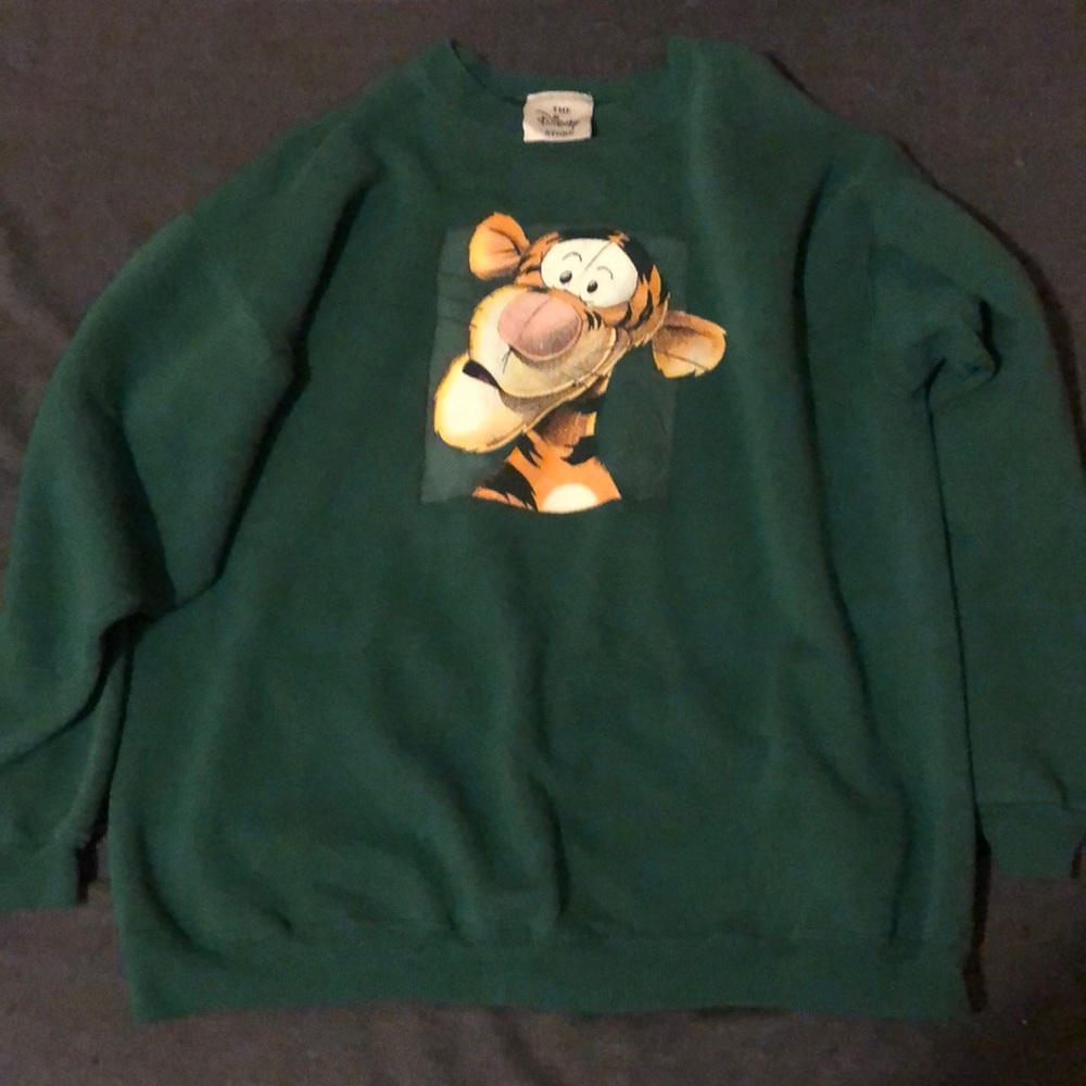 Vintage Disney Store Tigger Crewneck